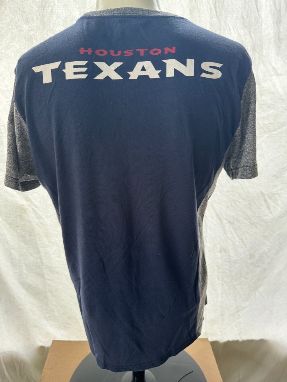 Houston Texans Men's Blue Athletic Shirt Size Medium NFL Team Apparel - Picture 2 of 3